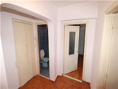 Apartament 3 camere, zona Obor, de vanzare