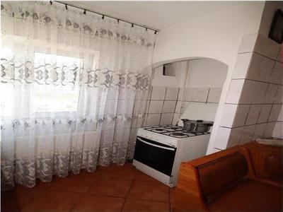 Apartament 3 camere, zona Obor, de vanzare