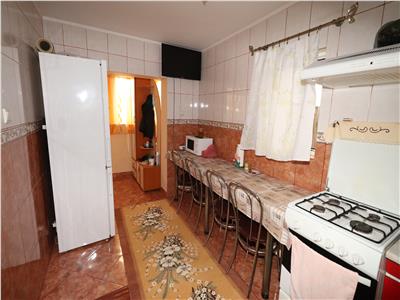 Casa de vanzare, zona restaurant Ghibi