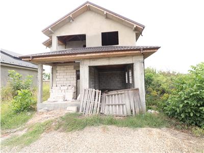 Casa la rosu, zona Onasis, de vanzare