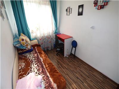 Apartament 4 camere, zona CEC Bahne, de vanzare