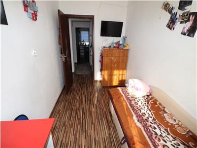 Apartament 4 camere, zona CEC Bahne, de vanzare