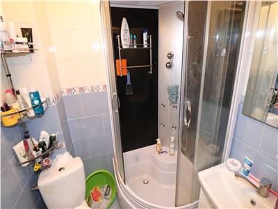 Apartament 4 camere, zona CEC Bahne, de vanzare