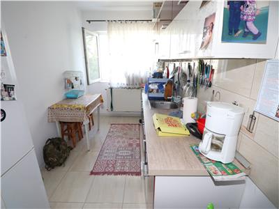 Apartament 4 camere, zona CEC Bahne, de vanzare