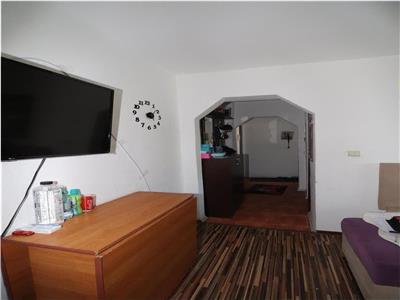 Apartament 4 camere, zona CEC Bahne, de vanzare