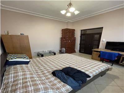 Casa cu design deosebit, zona centrala Odobesti, de vanzare