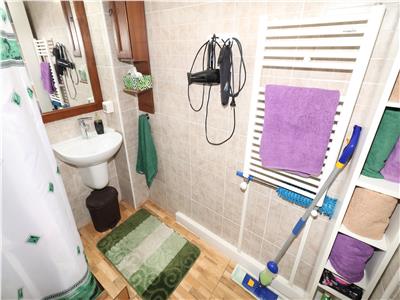Apartament 3 camere, mobilat si utilat, zona Paco Sud, de vanzare