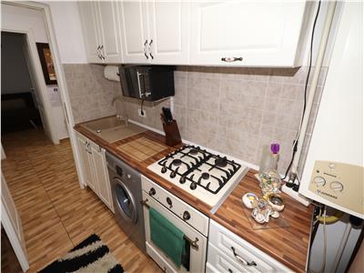 Apartament 3 camere, mobilat si utilat, zona Paco Sud, de vanzare
