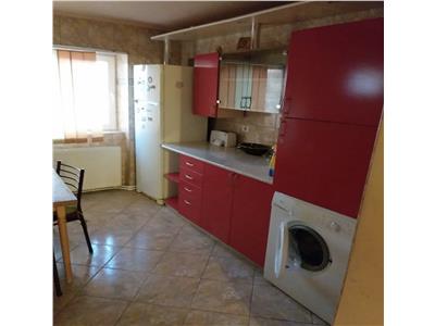 Apartament 3 camere, CT+AC, etaj 3, zona Scoala 10