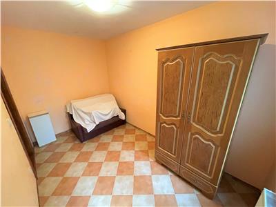 Apartament 3 camere, etaj 1, zona Jandarmerie, CT, de vanzare