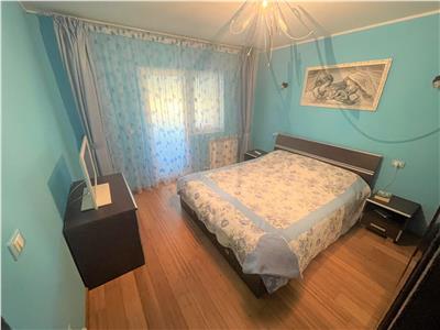 Apartament 4 camere, renovat, mobilat, utilat, CT+AC, etaj 3, zona Sud