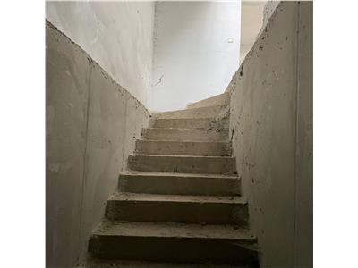 Vila Duplex de vanzare in Garoafa la gri !