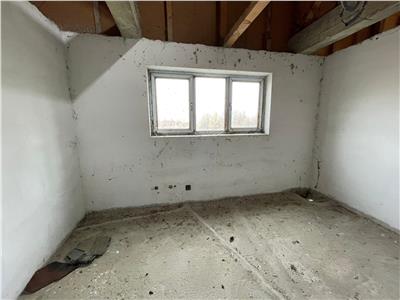 Vila Duplex de vanzare in Garoafa la gri !