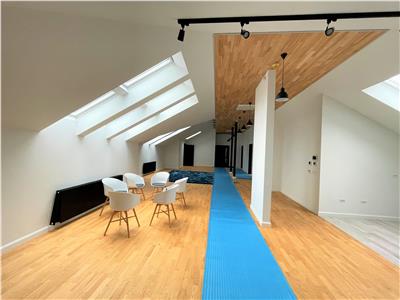 Apartament tip penthouse, ultracentral, zona Teatru, unicat in Focsani