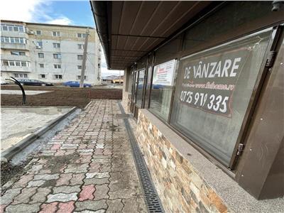 Apartament 2 camere/ Spatiu Comercial, parter, renovat, utilat+mobilat