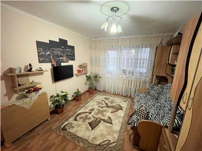 Apartament 2 camere, etaj 2, zona Cofetaria Select Sud