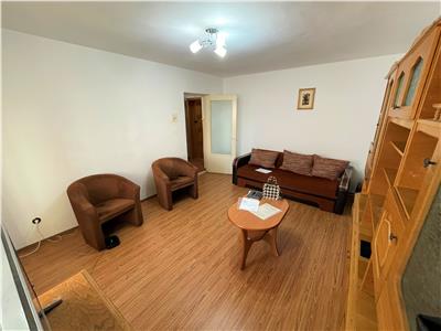 Apartament 3 camere, ultracentral, CT, etaj 6, zona Scoala 9