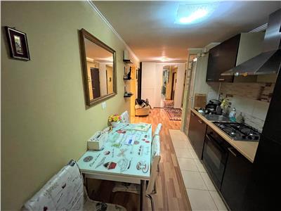 Apartament 4 camere+spatiu verde, parter, mobilat+utilat, zona Gara