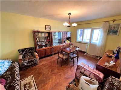 Apartament 3 camere,ULTRACENTRAL,CT, etaj 4, Complex Milcov