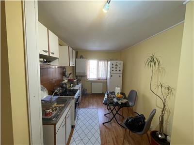 Apartament 2 camere, etaj 2, zona Paco 2 Stejari