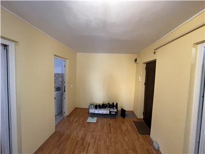 Apartament 2 camere, etaj 2, zona Paco 2 Stejari
