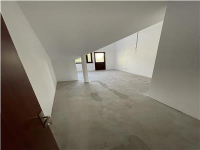 Spatiu Comercial stradal,500 mp,3,80 v, P+E1, zona Scoala 7