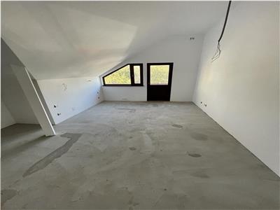 Spatiu Comercial stradal,500 mp,3,80 v, P+E1, zona Scoala 7