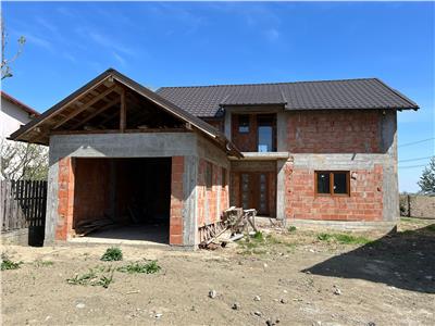 Casa P+M la rosu de vanzare,  in Focsani, zona SUD