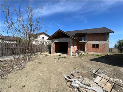 Casa P+M la rosu de vanzare,  in Focsani, zona SUD