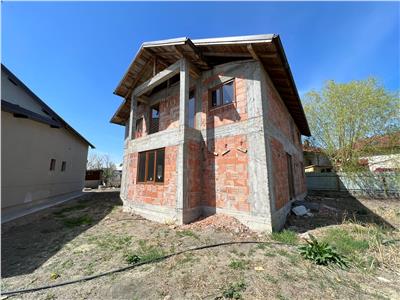 Casa P+M la rosu de vanzare,  in Focsani, zona SUD