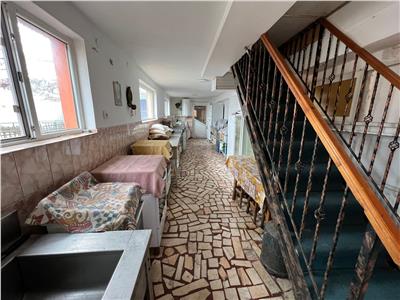 Spatiu comercial de vanzare in Jorasti