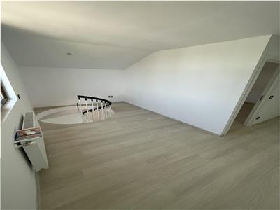Vila 2021,3 camere,CT, predare la cheie,zona rezidentiala Golesti