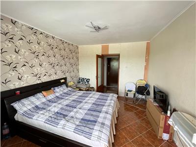 Apartament 2 camere , 62mp, zona Comisia Centrala , etaj 3