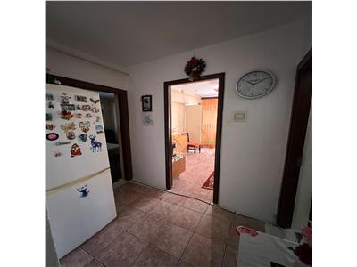 Apartament 2 camere, 54mp, etaj 4 zona Sud Aleea Echitatii