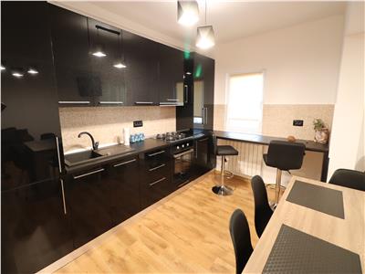 Apartament 3 camere,mobilat+utilat, ULTRACENTRAL, etaj 3