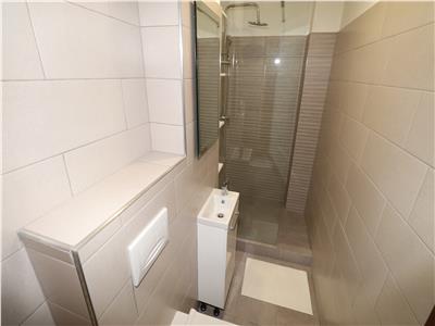 Apartament 3 camere,mobilat+utilat, ULTRACENTRAL, etaj 3