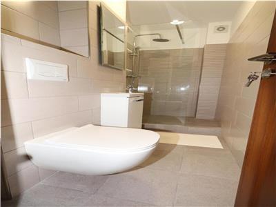 Apartament 3 camere,mobilat+utilat, ULTRACENTRAL, etaj 3