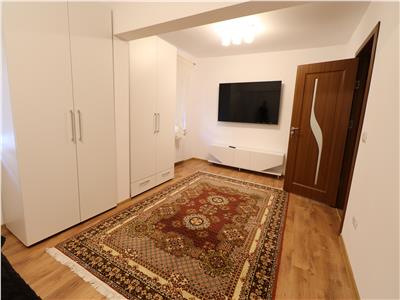 Apartament 3 camere,mobilat+utilat, ULTRACENTRAL, etaj 3