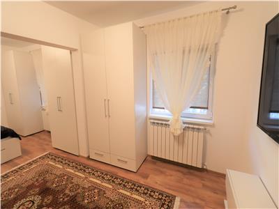 Apartament 3 camere,mobilat+utilat, ULTRACENTRAL, etaj 3