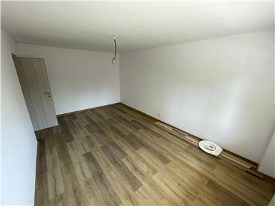 3 camere, de vanzare in Focsani , renovat complet, ultracentral