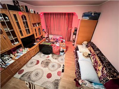 2 camere, zona Sud, etaj 4 , acoperis, CT, izolat, partial mobilat
