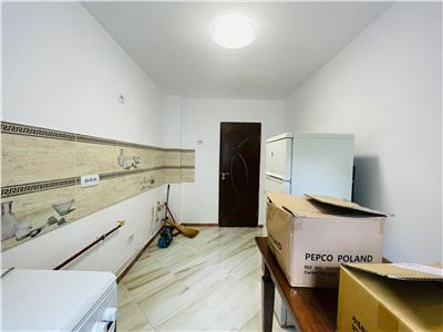 Apartament 2 camere, parter, renovat 2022 total,zona Longinescu
