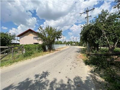 Teren intravilan 1629mp de vanzare in Campineanca