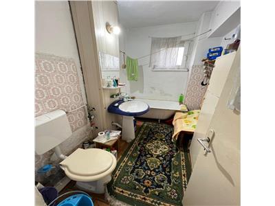 Apartament 3 camere, etaj 1, zona ultracentral  Bld Unirii