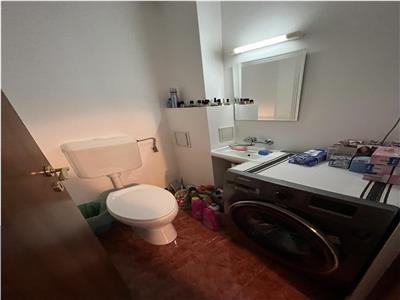 Apartament 3 camere,etaj 2, zona 2 Stejari