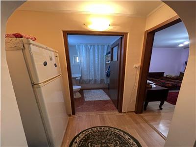 Apartament 3 camere,etaj 2, zona 2 Stejari