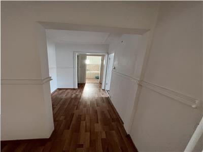 3 camere, Piata Moldovei, Centrala Termica , partial mobilat