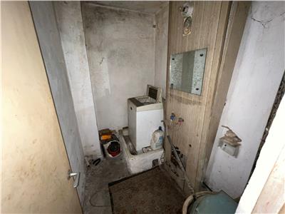 Apartament super spatios 4 camere, zona Aviatori sud etaj 3