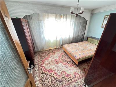 Apartament super spatios 4 camere, zona Aviatori sud etaj 3