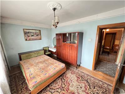 Apartament super spatios 4 camere, zona Aviatori sud etaj 3